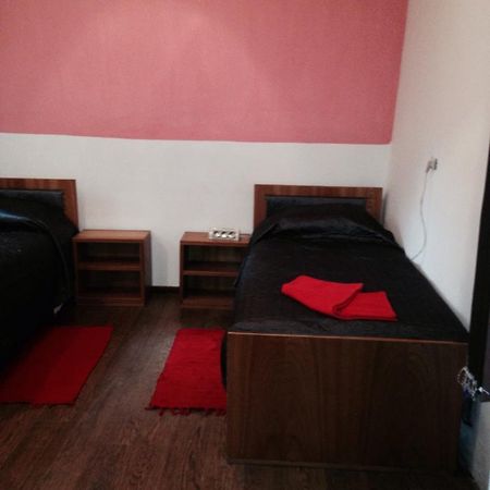 Brutarilor Guest House Cluj-Napoca Esterno foto