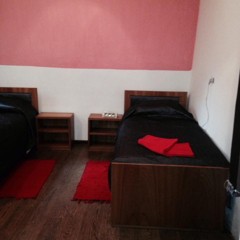 Brutarilor Guest House Cluj-Napoca Esterno foto