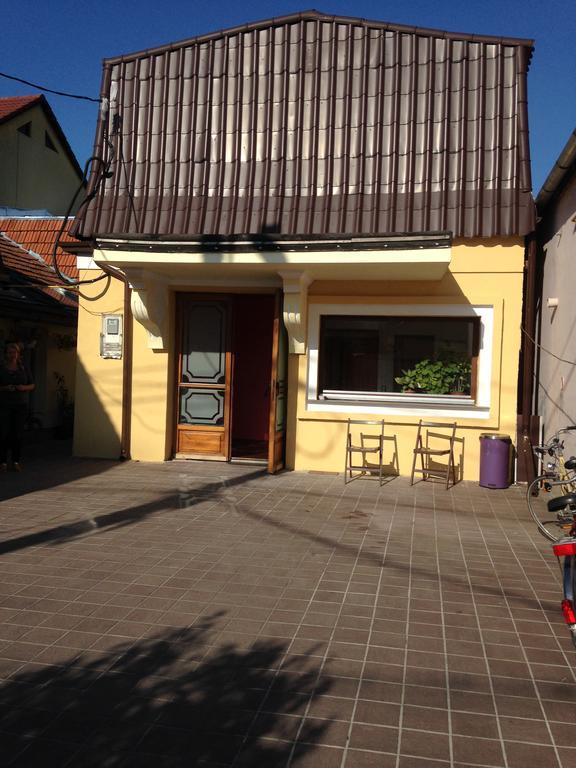 Brutarilor Guest House Cluj-Napoca Esterno foto